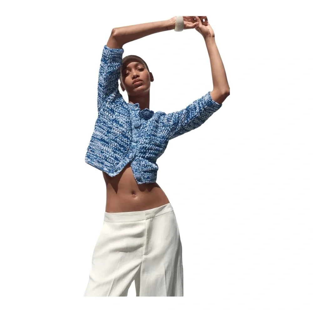 Zara Round neck cardigan below-the-elbow sleeves, front pockets, front buttons